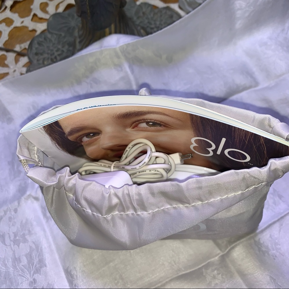 GLO Brilliant Teeth Whitening System - Picture 11 of 12